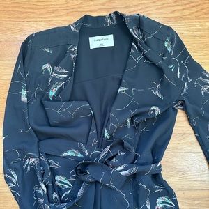 Babaton flowy trench coat